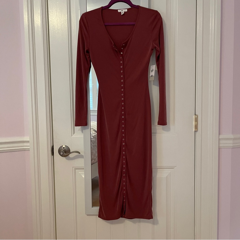 Nordstrom BP Henley style snap front midi dress